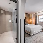 Lue - Adults Only Hotel 4*