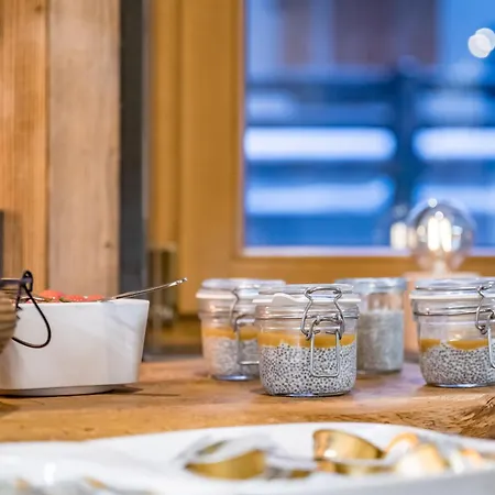 Lue - Adults Only 4*