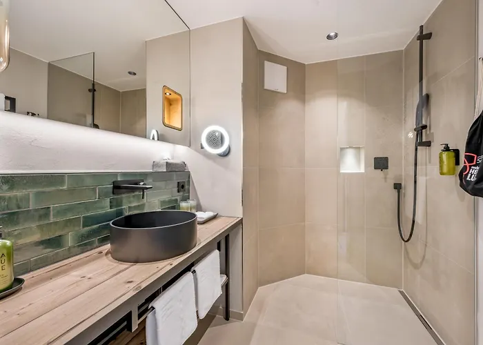 Ξενοδοχείο Lue - Adults Only 4*